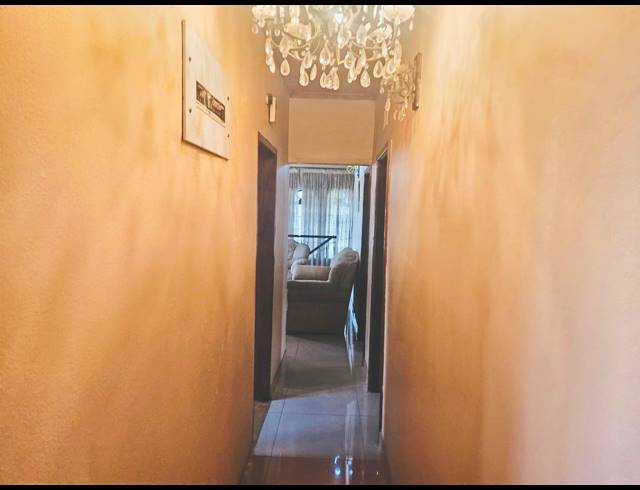 3 BEDROOM HOUSE TO LET IN SHALLCROSS
